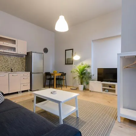 I30 In Location. Apartment